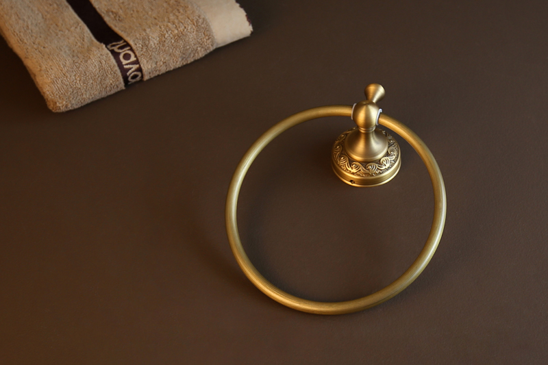 Vòng treo khăn bằng đồng Kanly GCH02