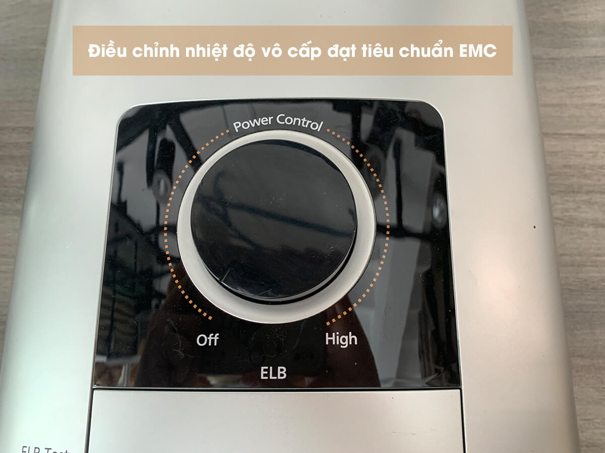 Máy nước nóng trực tiếp Panasonic 4.5kW DH-4NP1VS