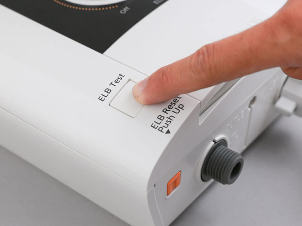 Máy nước nóng trực tiếp Panasonic 4.5kW DH-4NP1VW