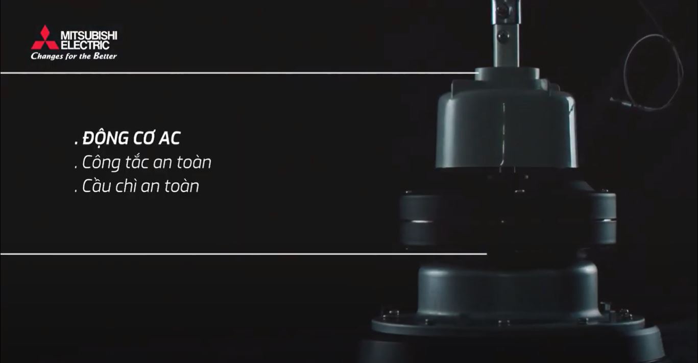 Quạt trần 4 cánh điều khiển từ xa Mitsubishi C56-RA4 ti 32cm