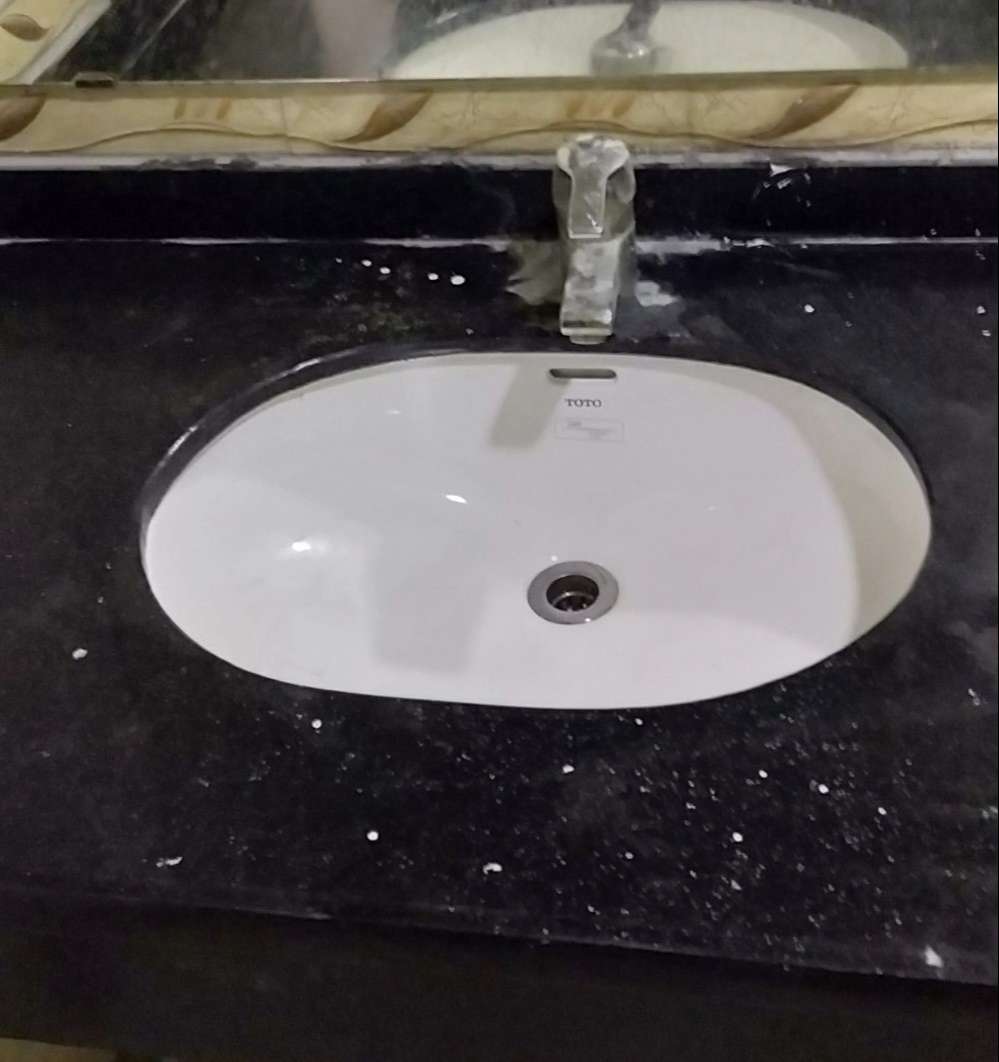 Chậu rửa âm bàn TOTO tiết kiệm không gian, tăng tính thẩm mỹ