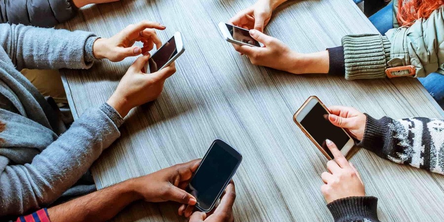 Lạm dụng các thiết bị điện tử