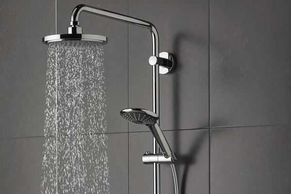 Sen cây tắm đứng Viglacera mang đến hơi thở hiện đại, sang trọng cho không gian nhà tắm của gia đình bạn