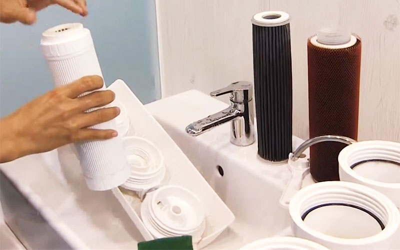 Cách bảo dưỡng bộ lọc nước sinh hoạt tại nhà