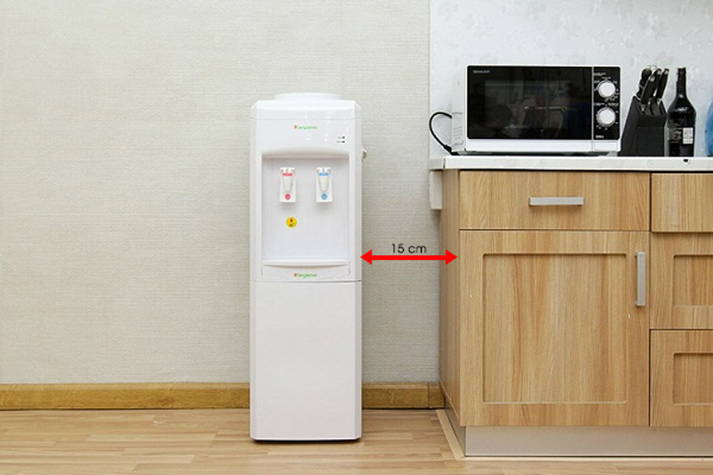 Không nên để máy lọc nóng lạnh đặt quá sát tường