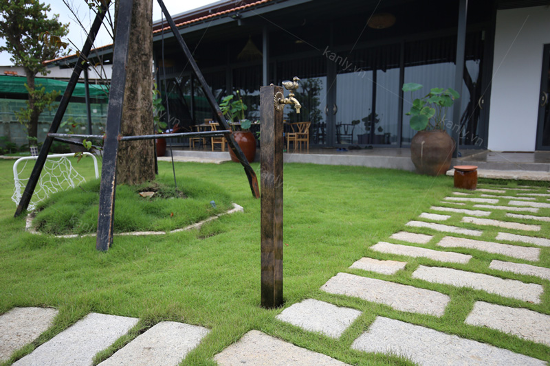 Chân gắn vòi hồ Kanly FT01