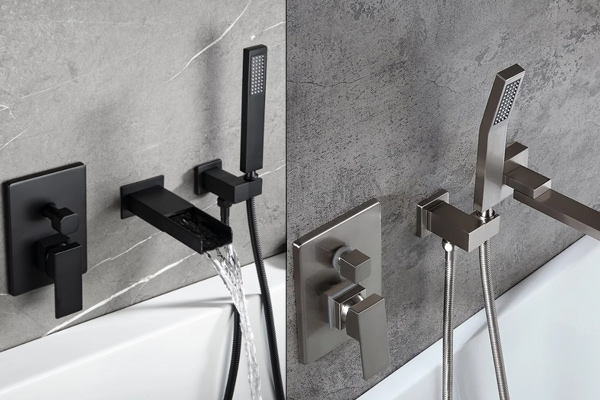 Vòi bồn tắm gắn tường sở hữu hệ thống đường nước được đi âm vào trong tường